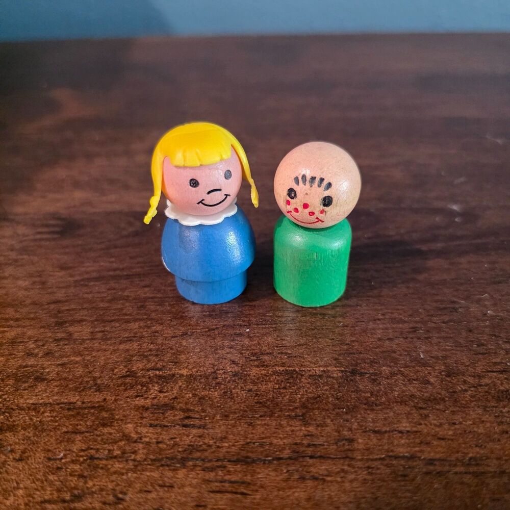 Vintage Fisher Price Little People Wooden Body Blue Girl Hat Green Boy Freckles